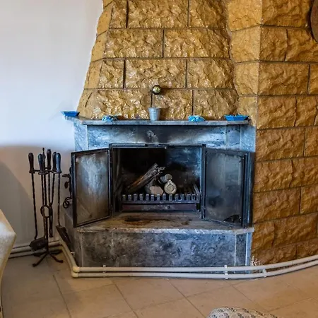 Appartamento Splendid Villa With Fireplace And Private Garden Close To Sapanca Lake Near Kartepe