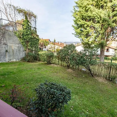 Splendid Villa With Fireplace And Private Garden Close To Sapanca Lake Near Kartepe Appartamento *